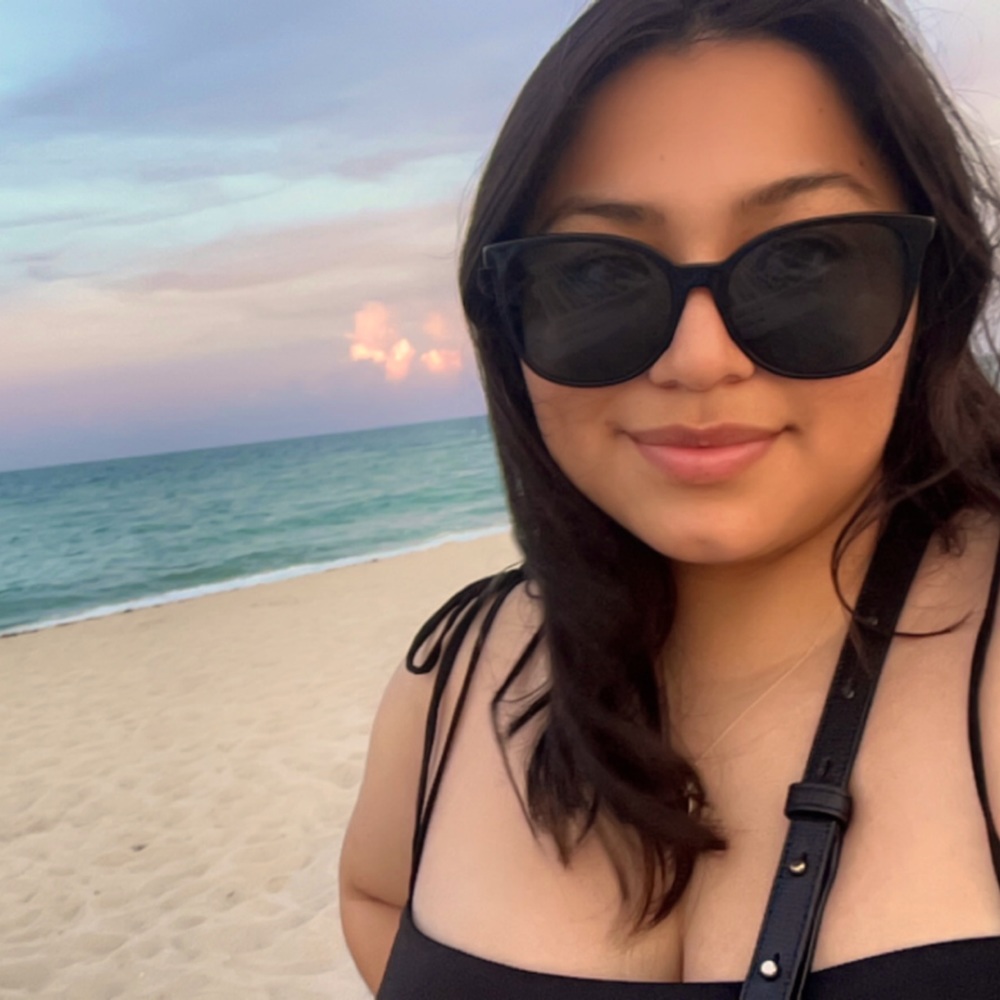 Meet your Posher, Jennifer